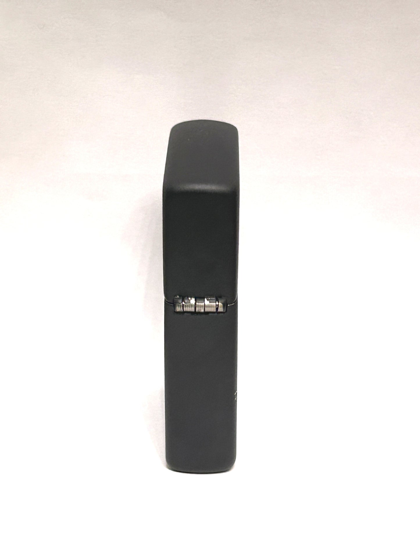 Feuerzeug mit Lasergravur, Schwarz Matt, Metall, Personalisierbar, Nachfüllbar, 5,7 x 3,9 x 1,3 cm