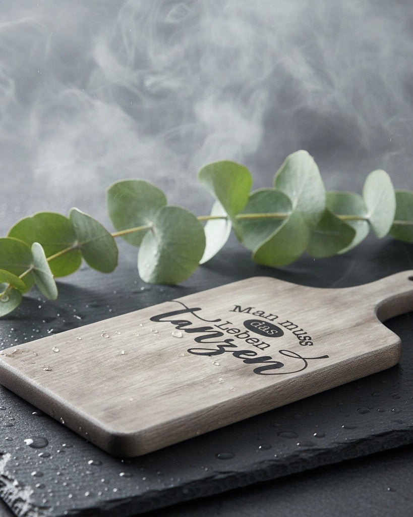 Holz-Schneidebrett mit Gravur, Buchenholz, 40 x 18 x 1,5 cm, mit Griff, Personalisierbar, Spruch-Motiv