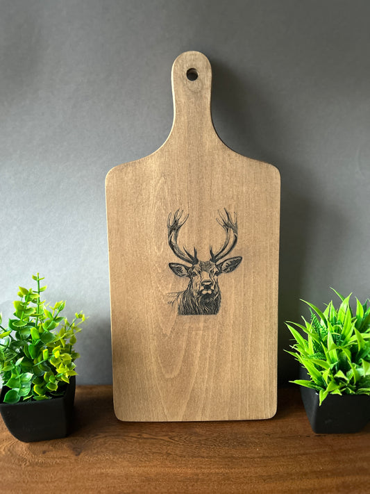 Schneidebrett aus Buchenholz mit Hirsch Gravur, 40 x 18 x 1,5 cm, Schneidebrett aus massivem Buchenholz mit eigenem Text gestalten